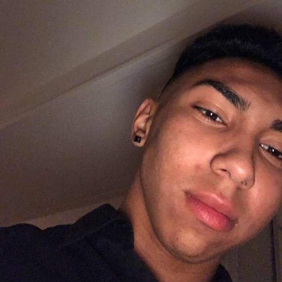 Meet your Posher, Victor - Picture 1 of 1